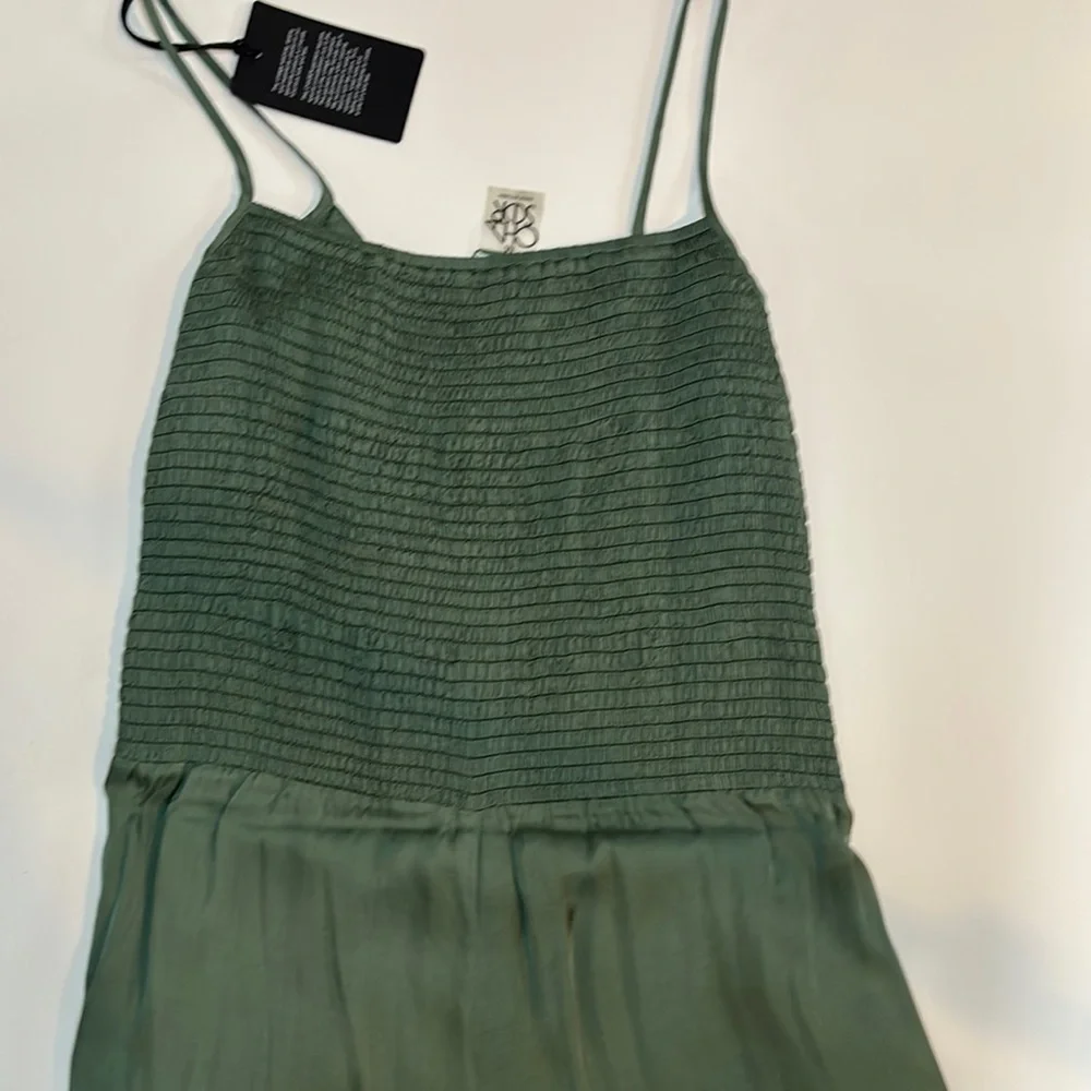 Chaser Green Jumpsuit Women's Sz Medium Vacation Summer